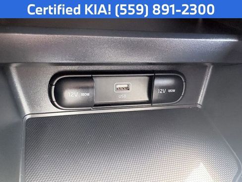 Certified 2025 Kia Soul LX w/ LX Technology Package FWD image 19