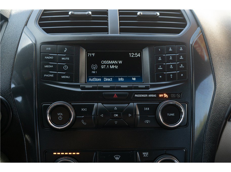 Used 2019 Ford Explorer FWD image 18