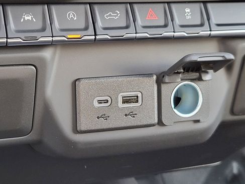 New 2026 GMC Sierra 1500 Pro w/ Pro Value Package image 25