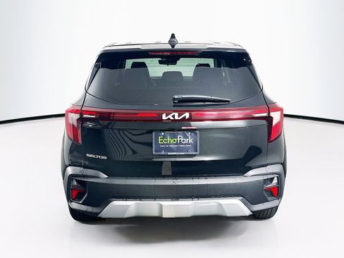 Used 2026 Kia Seltos LX FWD image 7