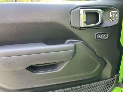 New 2025 Jeep Wrangler Sport S image 27