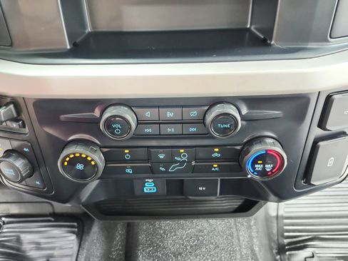 Used 2024 Ford F250 XL w/ XL Off-Road Package AWD/4WD image 30