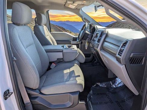 Certified 2018 Ford F250 XLT w/ XLT Value Package AWD/4WD image 17