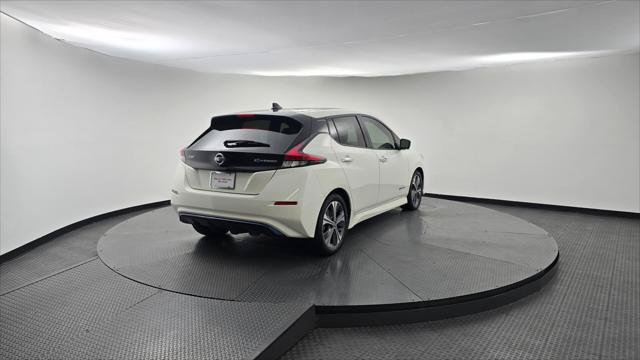 Used 2019 Nissan Leaf SL w/ SL Technology Package FWD image 8