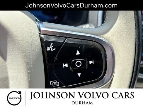 Used 2023 Volvo XC90 B6 Plus AWD/4WD image 18