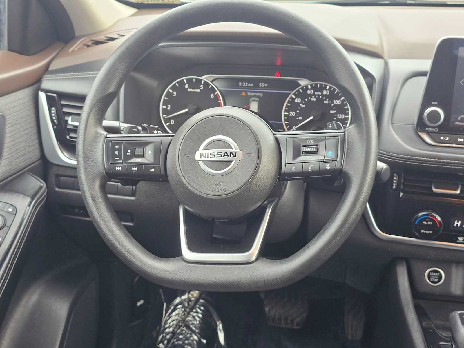 Used 2021 Nissan Rogue SV AWD/4WD image 19