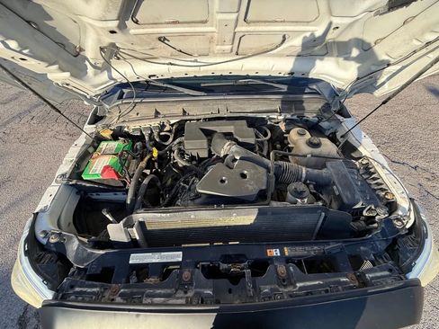 Used 2013 Ford F250 XL w/ PWR Equipment Group image 16