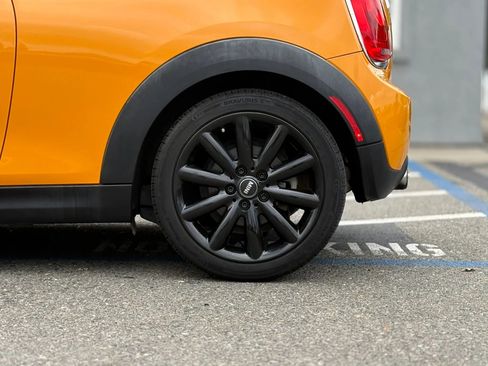 Used 2014 MINI Cooper 2-Door Hardtop FWD image 22
