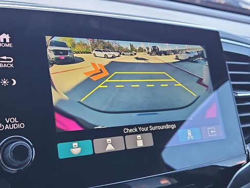 Certified 2025 Honda Passport TrailSport image 25