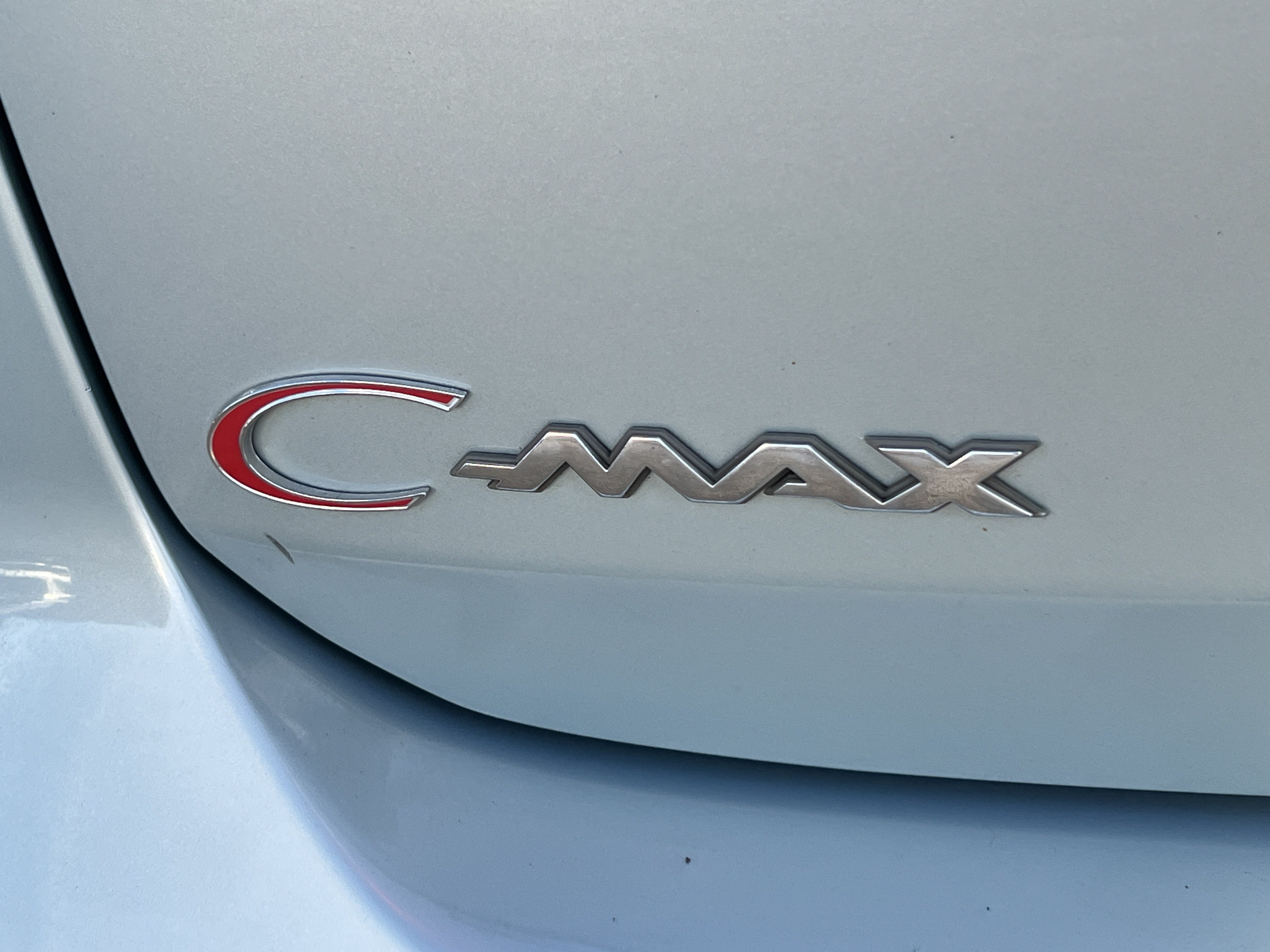 Used 2013 Ford C-MAX SEL FWD image 9