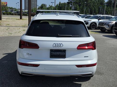 Used 2019 Audi Q5 Prestige w/ Prestige Package AWD/4WD image 3