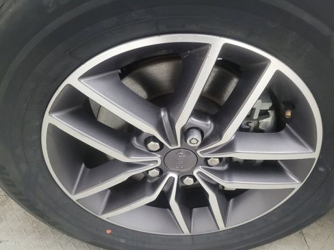 Used 2021 Jeep Grand Cherokee Limited RWD image 31