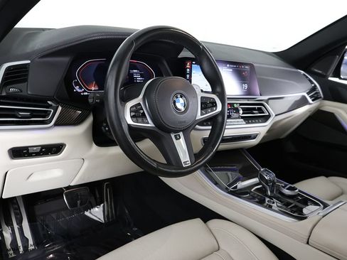 Used 2022 BMW X5 M50i AWD/4WD image 33