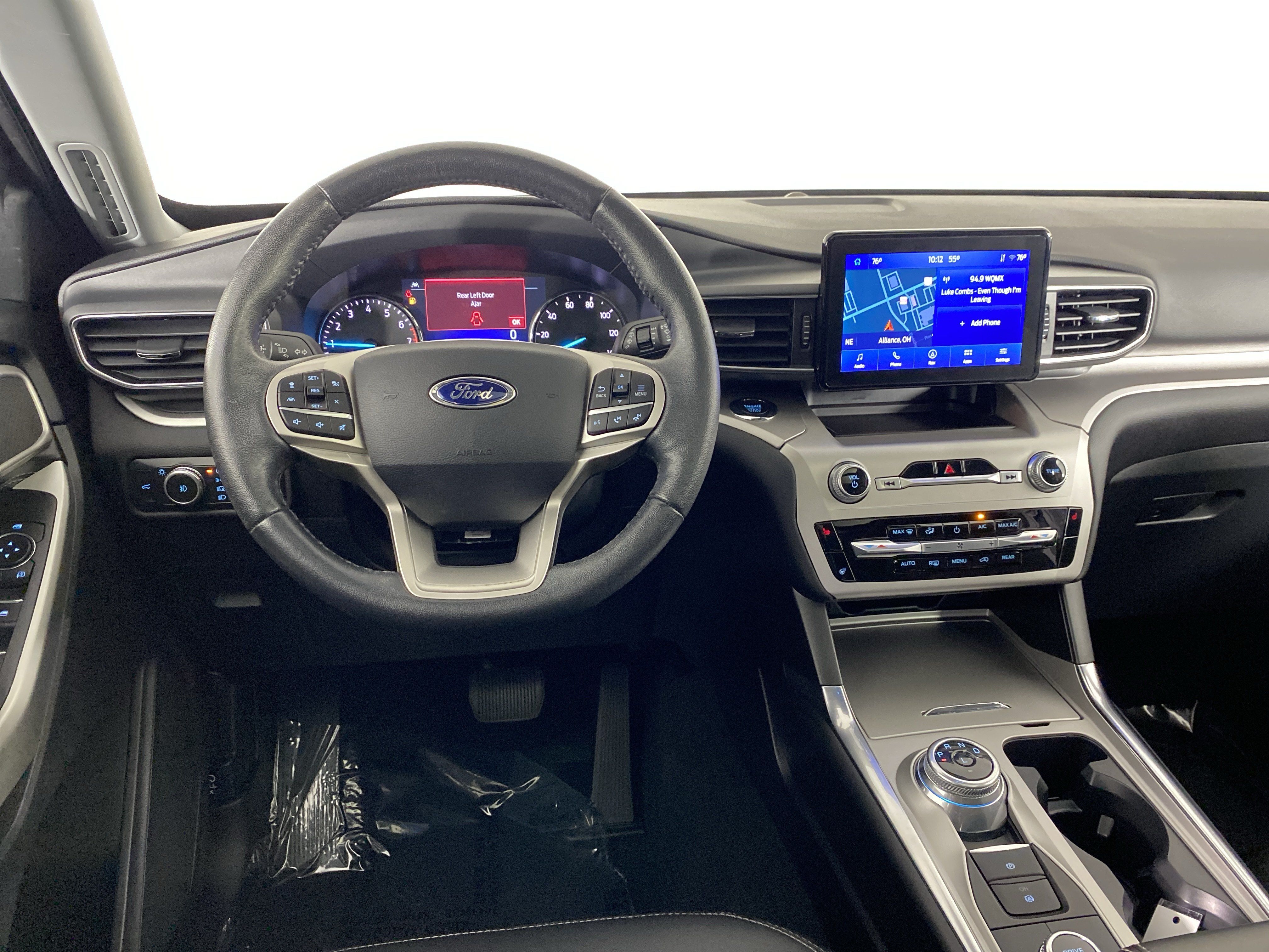 Used 2022 Ford Explorer XLT w/ Equipment Group 202A AWD/4WD image 21