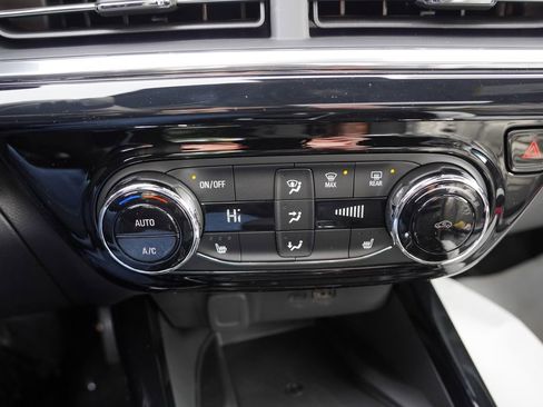 New 2026 Chevrolet Trax RS w/ Sunroof Package image 14