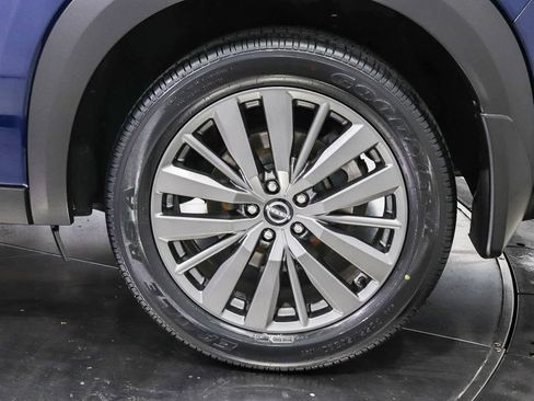 Used 2022 Nissan Pathfinder SL w/ SL Premium Package FWD image 10