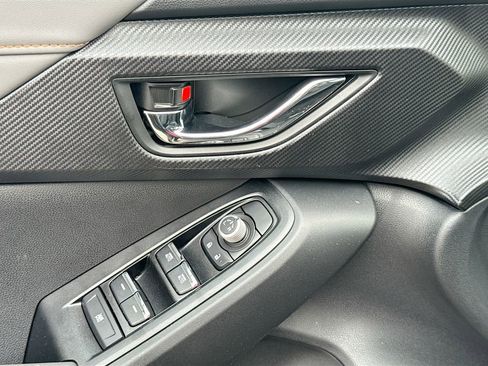 Certified 2025 Subaru Crosstrek 2.5i Limited w/ Crosstrek Mirror Package image 25