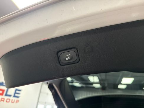 Used 2023 Ford Edge ST AWD/4WD image 33