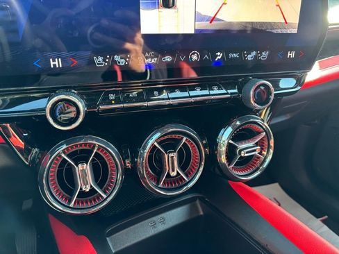 Used 2024 Chevrolet Blazer EV RS image 20