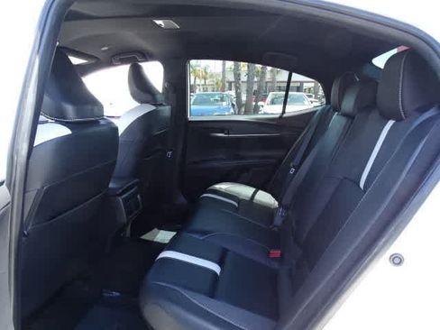 Used 2025 Toyota Camry SE FWD image 21