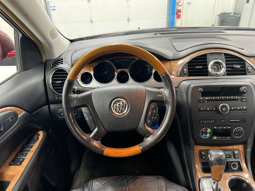 Used 2010 Buick Enclave CXL FWD image 11