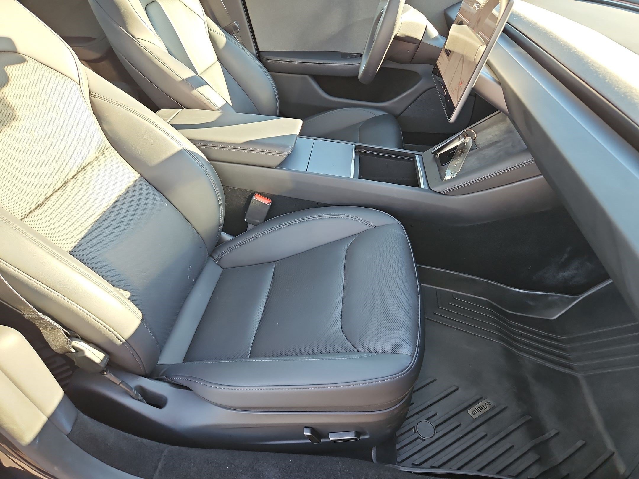 Used 2025 Tesla Model 3 Long Range RWD image 27