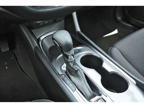 Used 2023 Chevrolet Malibu LT FWD image 29