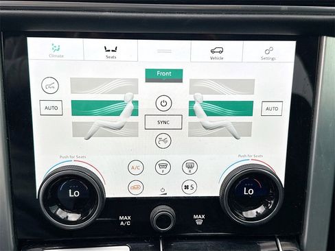 Used 2022 Land Rover Range Rover Westminster Edition image 17