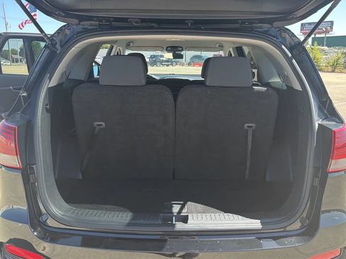 Used 2020 Kia Sorento FWD V6 image 27