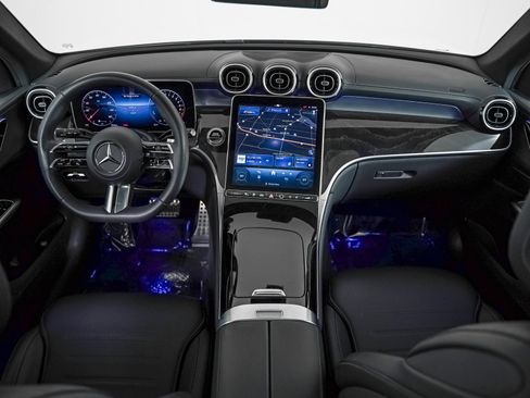 Certified 2025 Mercedes-Benz GLC 350e 4MATIC image 8
