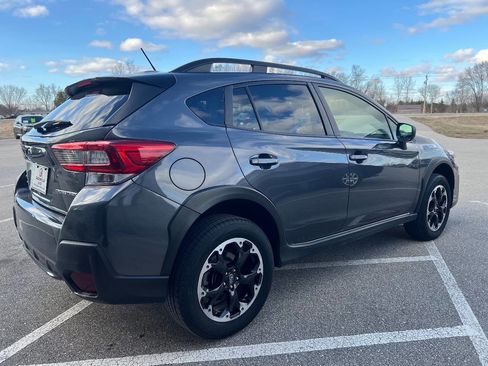 Used 2023 Subaru Crosstrek 2.0i image 6