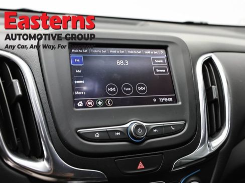 Used 2021 Chevrolet Equinox LT FWD image 18