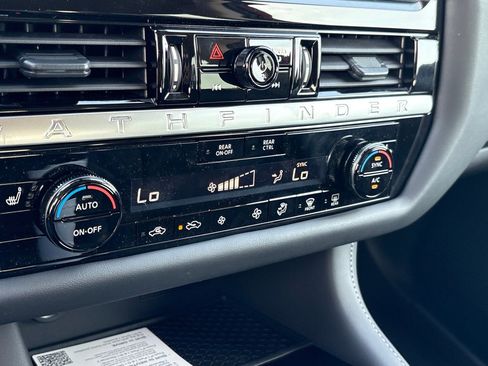 New 2026 Nissan Pathfinder SV image 14