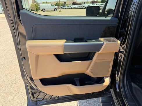 Used 2021 Ford F150 Lariat AWD/4WD image 22