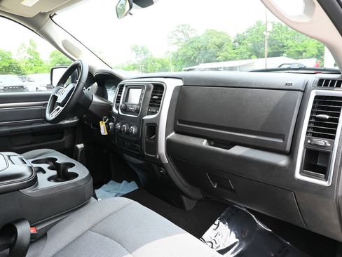 Used 2024 RAM 1500 Classic SLT RWD image 31