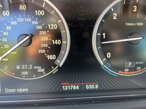 Used 2014 BMW 535d xDrive AWD/4WD image 13