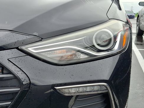 Used 2018 Hyundai Elantra Sport FWD image 8