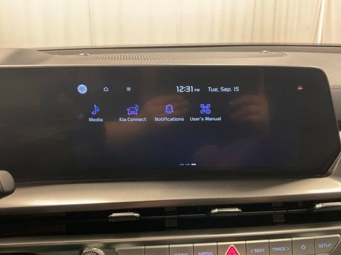 Used 2025 Kia Telluride S AWD/4WD image 25