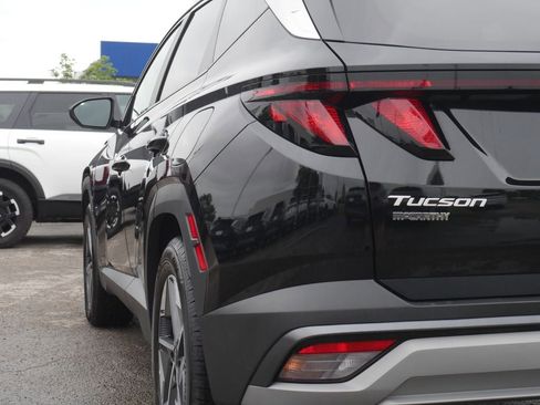 Used 2025 Hyundai Tucson SEL FWD image 14