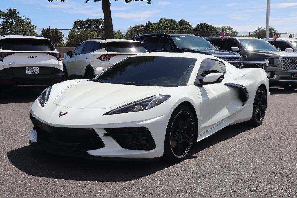 Used 2022 Chevrolet Corvette Stingray Coupe RWD image 11