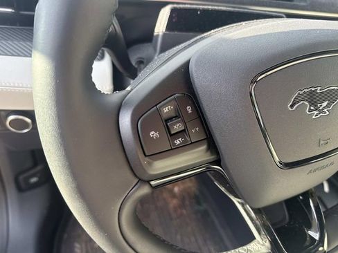 Used 2024 Ford Mustang Mach-E Premium image 25