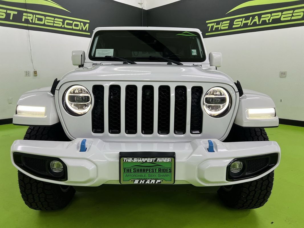 Used 2022 Jeep Wrangler Unlimited Sahara AWD/4WD image 3