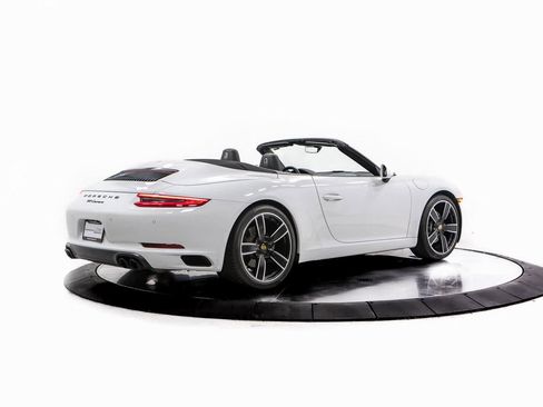Certified 2018 Porsche 911 Carrera image 7