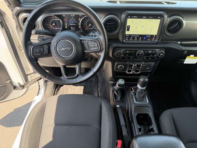 Used 2021 Jeep Wrangler Unlimited Sport AWD/4WD image 2