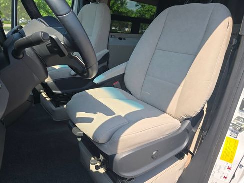 Used 2021 Mercedes-Benz Sprinter 3500 image 23