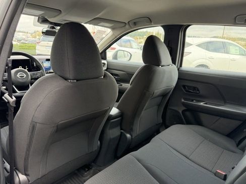 New 2026 Nissan Kicks S image 31