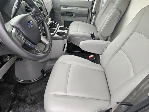 New 2026 Ford E-350 and Econoline 350 Super Duty w/ Power Equipment Group image 27