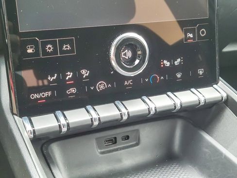 Used 2025 GMC Terrain Elevation image 14