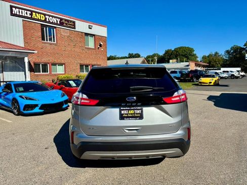 Used 2023 Ford Edge SEL image 7
