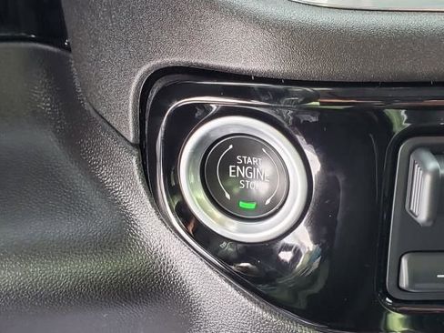 Certified 2023 Chevrolet Silverado 1500 LT Trail Boss w/ Convenience Package II image 25